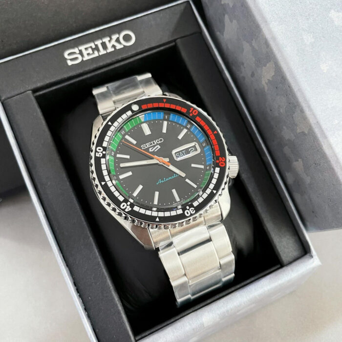 Seiko 5 Sports SKX Series Regatta Timer Retro Blue Dial Silver Steel Strap Watch For Men - SRPK13K1 - Image 6